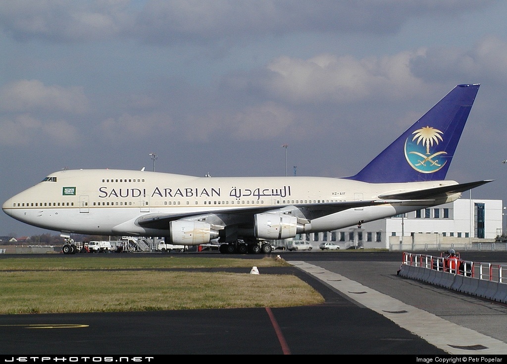 WWW.JETPHOTOS.NET Odstavené letadlo Saudia Arabian.
