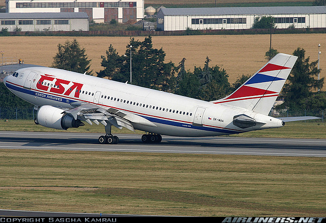 WWW.AIRLINERS.NET ČSA start na dráze 24.